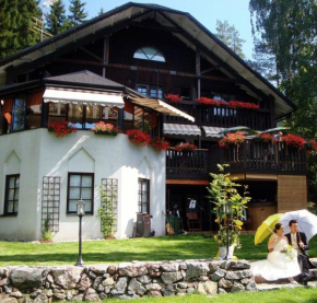 Cronin's Guesthouse B&B  Хейнола